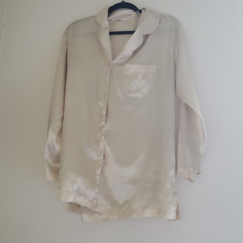 Vintage Victoria Secret PJ shirt. Size Medium